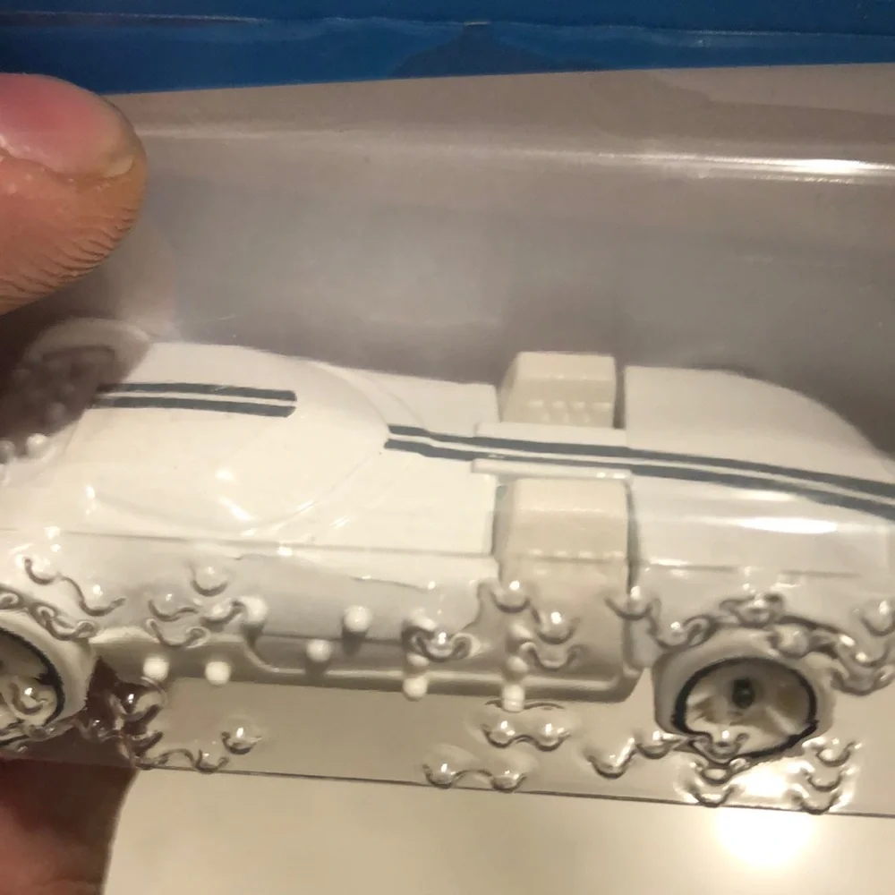 Braille Racer - White